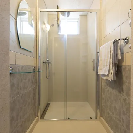 Luxury Irina With Private Heated Pool شقة Srinjine