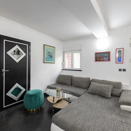 Luxury Irina With Private Heated Pool