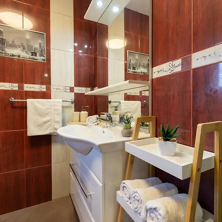 Apartmán Luxury Irina With Private Heated Pool