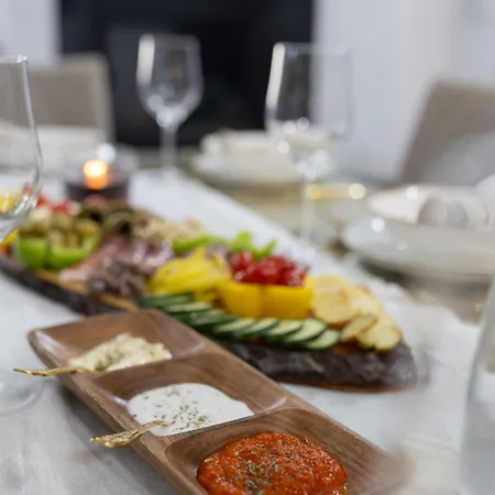 Apartmán Luxury Irina With Private Heated Pool Srinjine