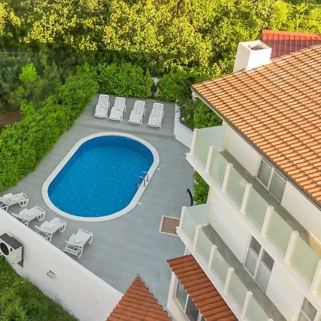 Luxury Irina With Private Heated Pool Apartmán Srinjine